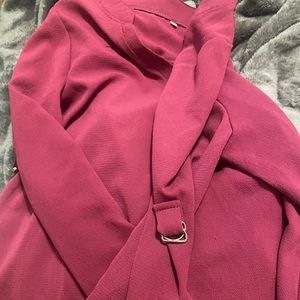 Long sleeve pink blouse